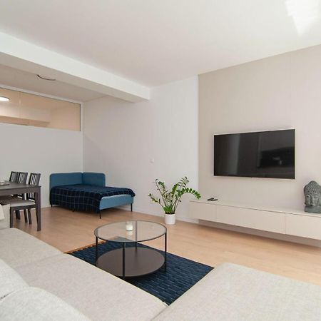 Beautiful Apartment Братислава Екстер'єр фото
