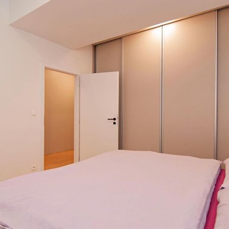 Beautiful Apartment Братислава Екстер'єр фото